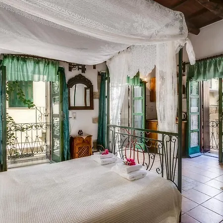 Ifigenia Trad.rooms In Oldtown By.marios Privat bolig *