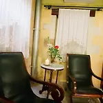 Δωμάτια σε οικογενειακή κατοικία Ifigenia Trad.rooms In Oldtown By.marios *