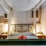 Ifigenia Trad.rooms In Oldtown By.marios * Χανιά