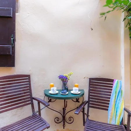 Ifigenia Trad.rooms In Oldtown By.marios Homestay szállás Hriszí Aktí Haniá