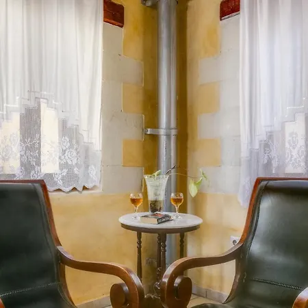 Ifigenia Trad.rooms In Oldtown By.marios Homestay szállás *