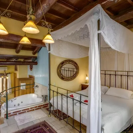 홈스테이 Ifigenia Trad.rooms In Oldtown By.marios