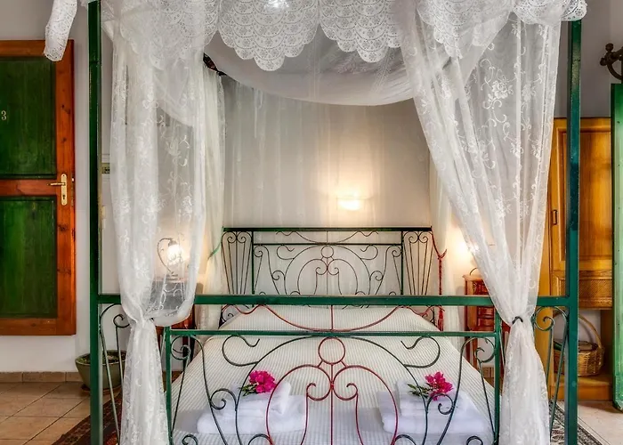 Ifigenia Trad.rooms In Oldtown By.marios Chania (Crete)