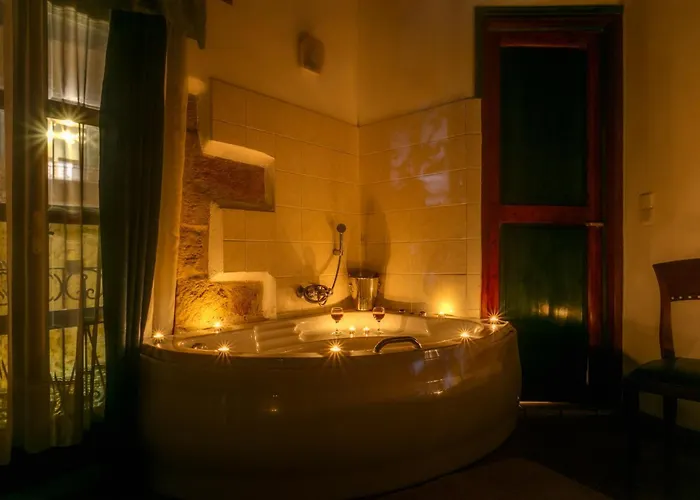 Ifigenia Trad.rooms In Oldtown By.marios * Chania (Crete)