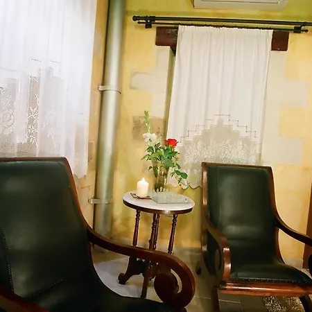 منزل للإقامة Ifigenia Trad.rooms In Oldtown By.marios *