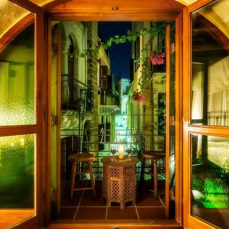 Ifigenia Trad.rooms In Oldtown By.marios