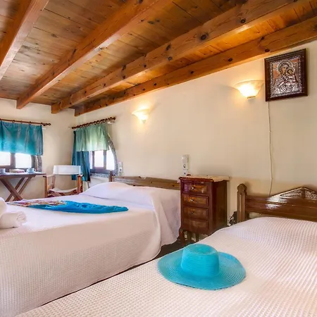 Ifigenia Trad.rooms In Oldtown By.marios منزل للإقامة *