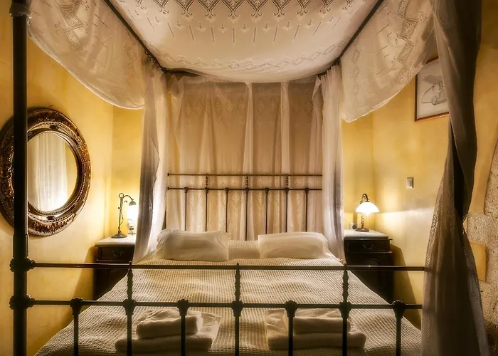 Ifigenia Trad.rooms In Oldtown By.marios בית אירוח חאניה