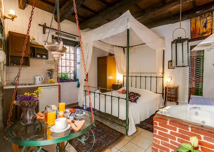 Ifigenia Trad.rooms In Oldtown By.marios * חאניה