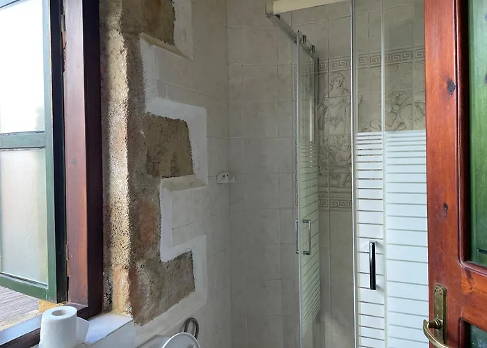 Ifigenia Trad.rooms In Oldtown By.marios * חאניה